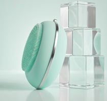 Electric Facial Cleansing Brush