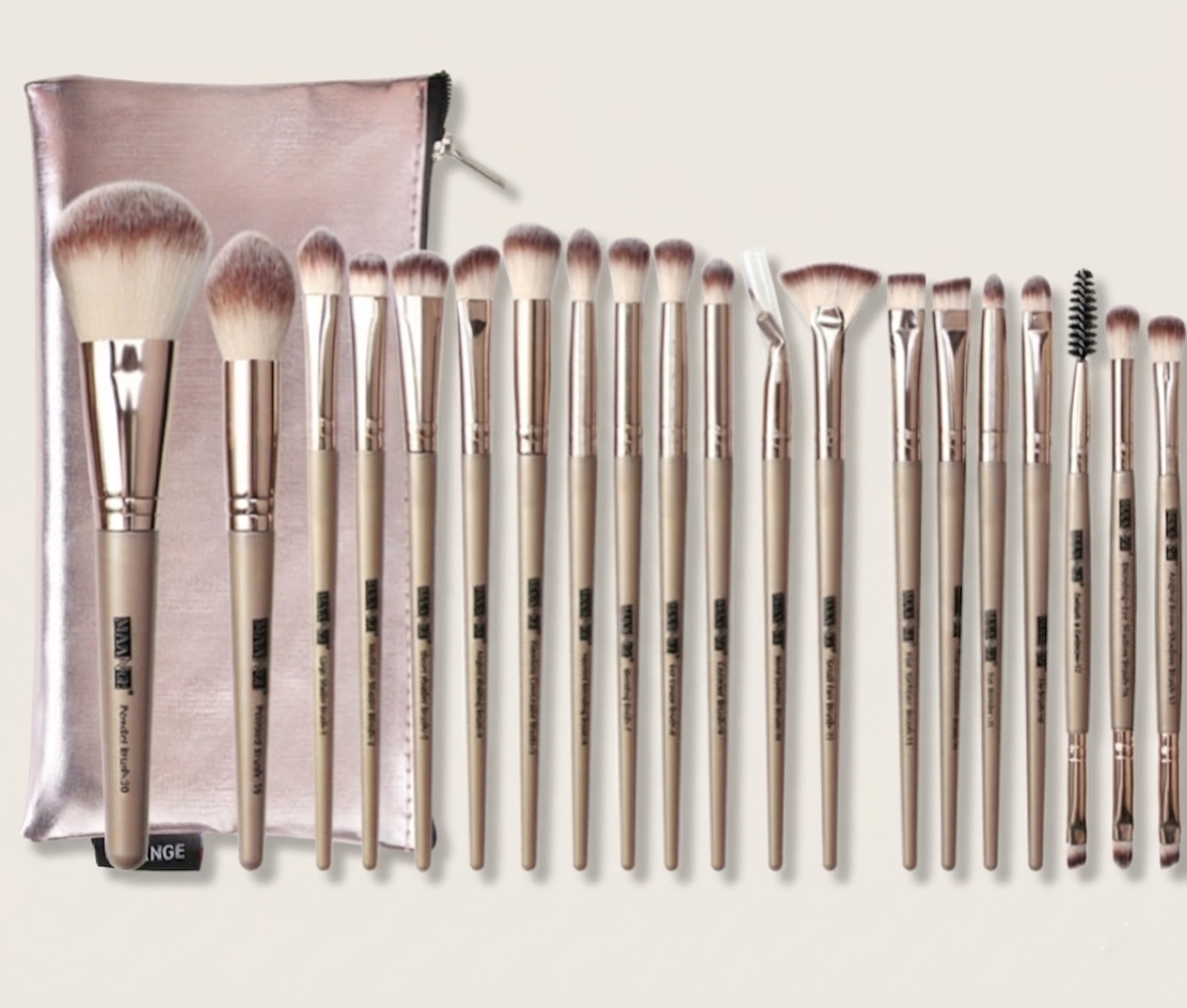 Makeup Brush Set with Brush Bag 12-Piece