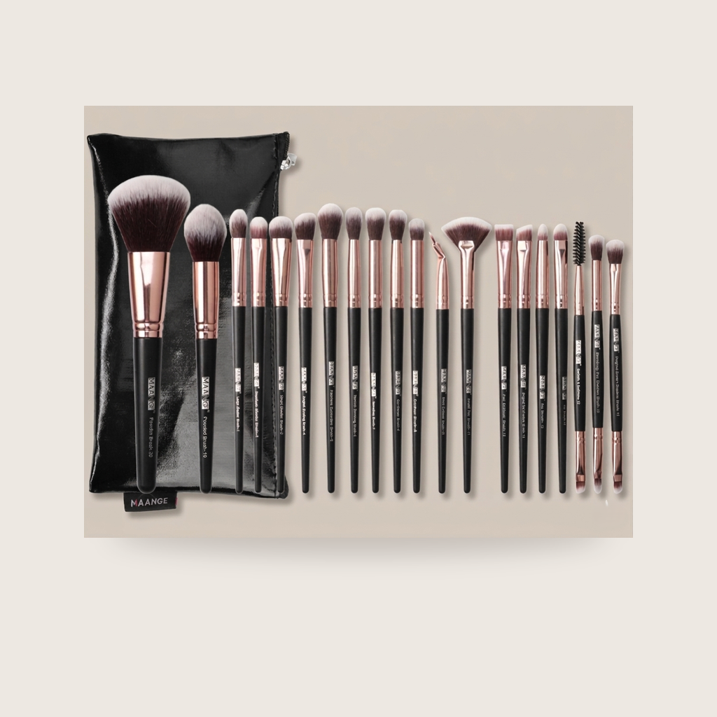 Makeup Brush Set with Brush Bag 12-Piece clean product image