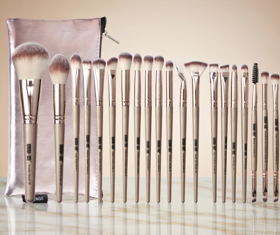 Makeup Brush Set with Brush Bag 12-Piece
